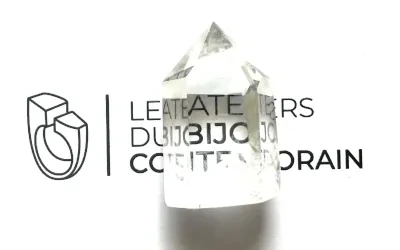 Cristal de roche transparente