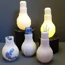 Viviane-Bechoux-ampoules-porcelaine-1.webp