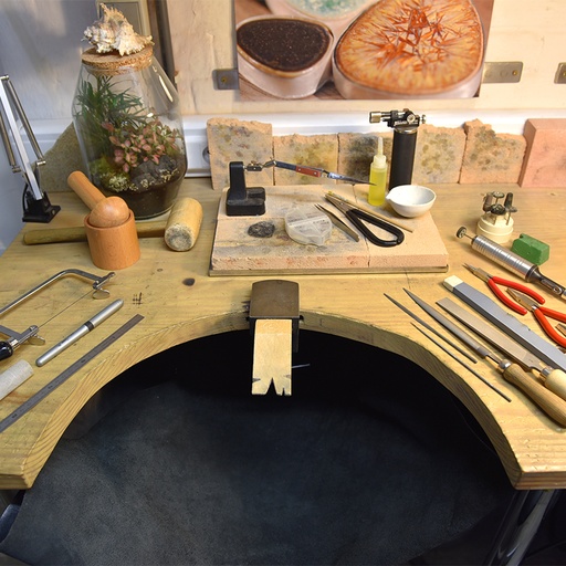 Débuter en bijouterie - Installer son espace atelier